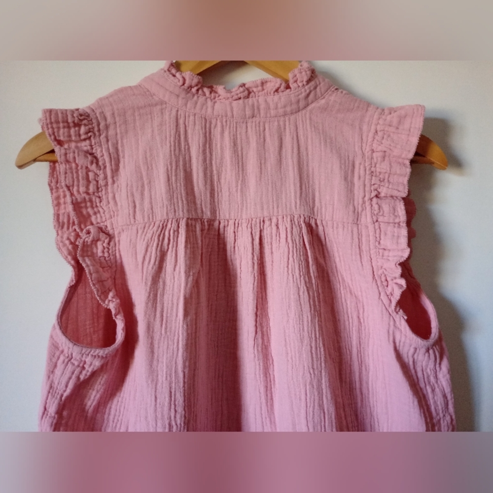 J. Crew Soft Pink Guaze Ruffle Trim Top Size Medium - Picture 9 of 11